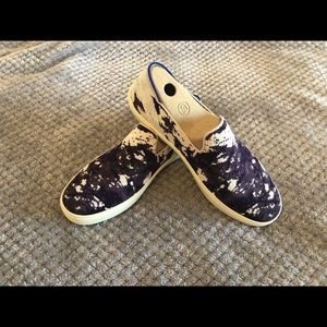 Brand NIB Rothy’s loafers in Ocean Iris